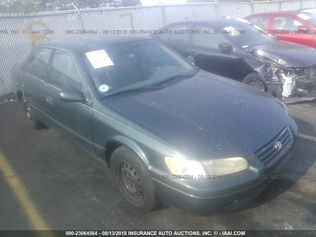 4T1BG22K9XU585920 - 1999 TOYOTA CAMRY CE/LE/XLE 绿色 照片 1