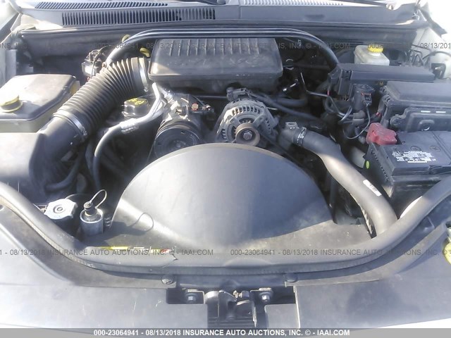 1J4GR48K05C704197 - 2005 JEEP GRAND CHEROKEE LAREDO/COLUMBIA/FREEDOM 白色 照片 10