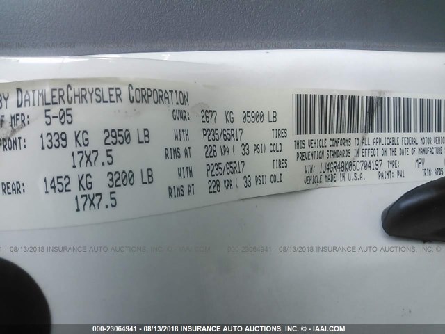 1J4GR48K05C704197 - 2005 JEEP GRAND CHEROKEE LAREDO/COLUMBIA/FREEDOM 白色 照片 9