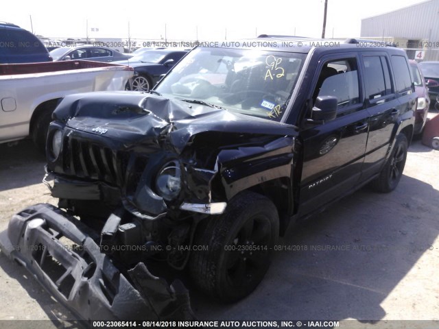 1C4NJPFAXCD698464 - 2012 JEEP PATRIOT LATITUDE BLACK photo 2