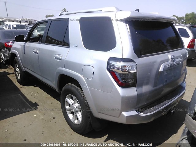 JTEBU5JRXE5197739 - 2014 TOYOTA 4RUNNER SR5/LIMITED/TRAIL SILVER photo 3