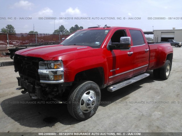 1GC4K0E86FF557494 - 2015 CHEVROLET SILVERADO K3500 LTZ RED photo 2