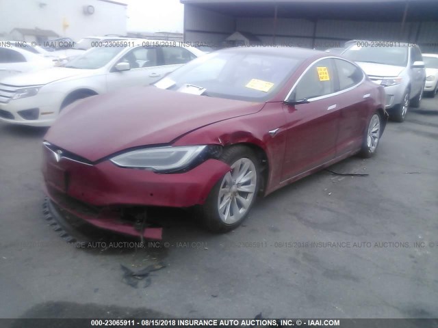 5YJSA1E24JF249409 - 2018 TESLA MODEL S RED photo 2