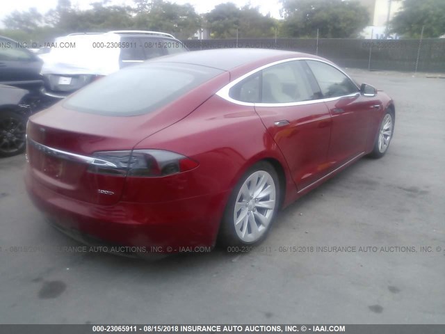 5YJSA1E24JF249409 - 2018 TESLA MODEL S RED photo 4