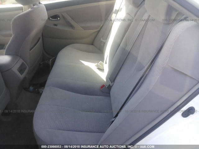4T4BF3EK8AR023296 - 2010 TOYOTA CAMRY SE/LE/XLE WHITE photo 8