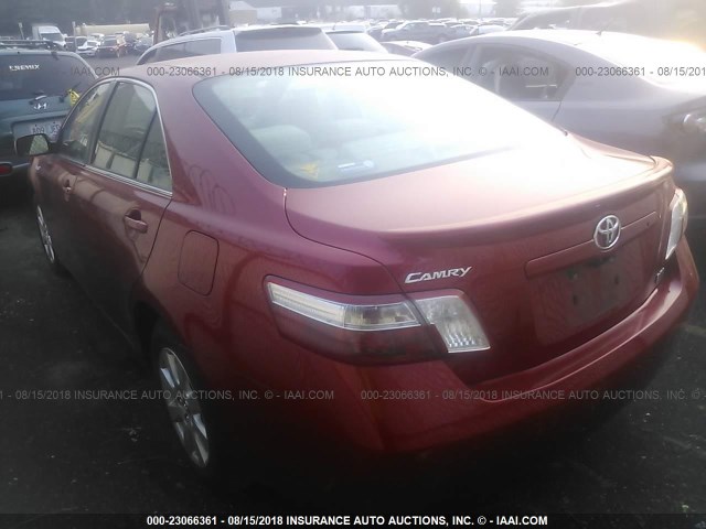 JTNBB46K183047644 - 2008 TOYOTA CAMRY HYBRID RED photo 3