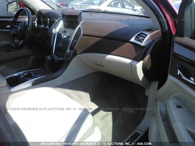 3GYFNAEYXAS636834 - 2010 CADILLAC SRX LUXURY COLLECTION RED photo 5