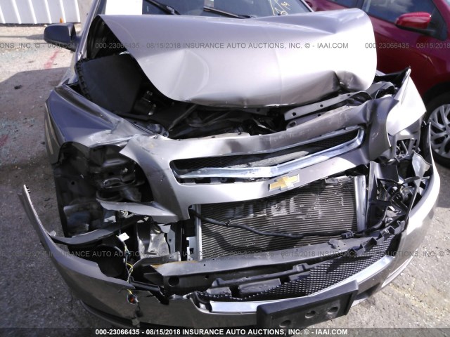 1G1ZA5EUXCF320689 - 2012 CHEVROLET MALIBU LS ნაცრისფერი ფოტო 6