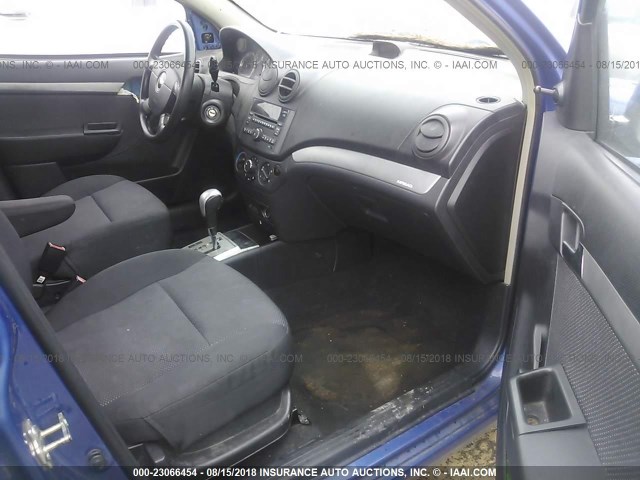 KL1TD5DE4AB092022 - 2010 CHEVROLET AVEO LS/LT 蓝色 照片 5