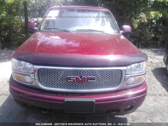 1GKEK63U04J277818 - 2004 GMC YUKON DENALI RED photo 6