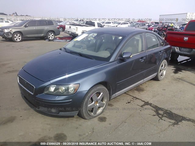 YV1MH682752073570 - 2005 VOLVO S40 T5 BLUE photo 2