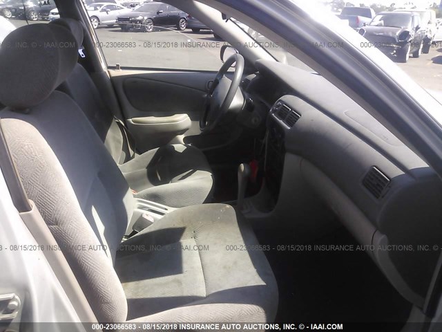 1Y1SK52841Z409792 - 2001 CHEVROLET GEO PRIZM LSI 灰色 照片 5