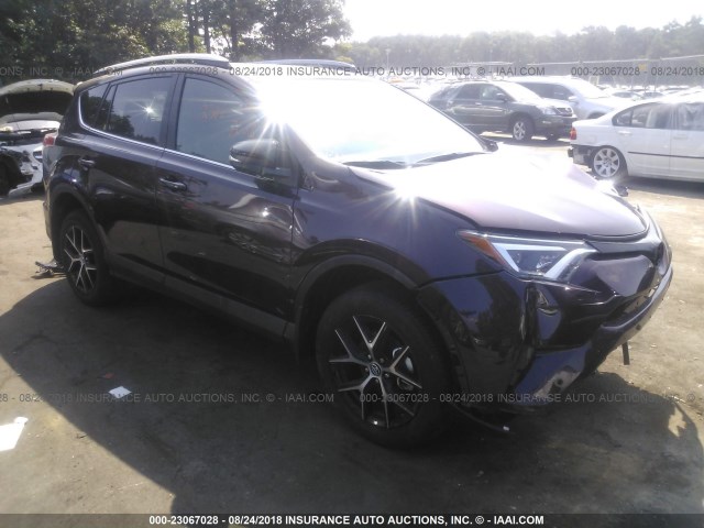 2T3JFREV2JW770726 - 2018 TOYOTA RAV4 SE BURGUNDY photo 1