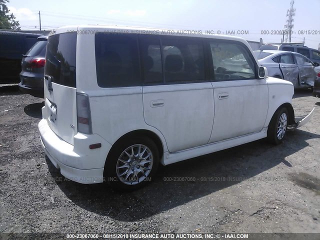 JTLKT324654009372 - 2005 TOYOTA SCION XB Ақ фото 4