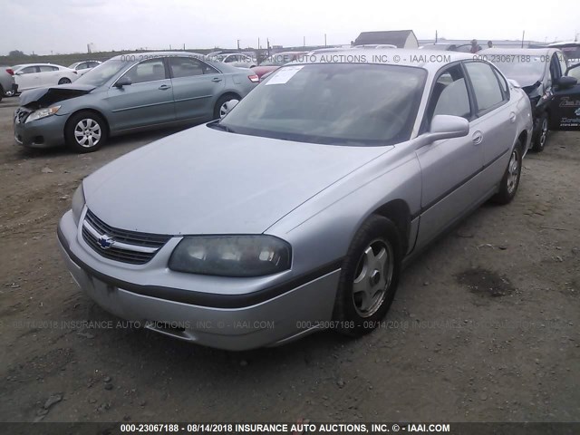 2G1WF52E049196590 - 2004 CHEVROLET IMPALA 银色 照片 2