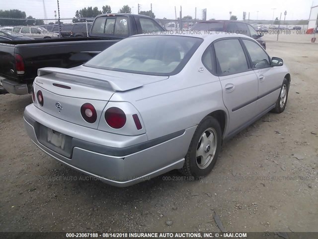2G1WF52E049196590 - 2004 CHEVROLET IMPALA 银色 照片 4