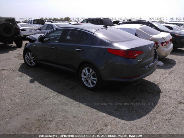 KNAGN4A78B5128864 - 2011 KIA OPTIMA EX/SX GRAY photo 3