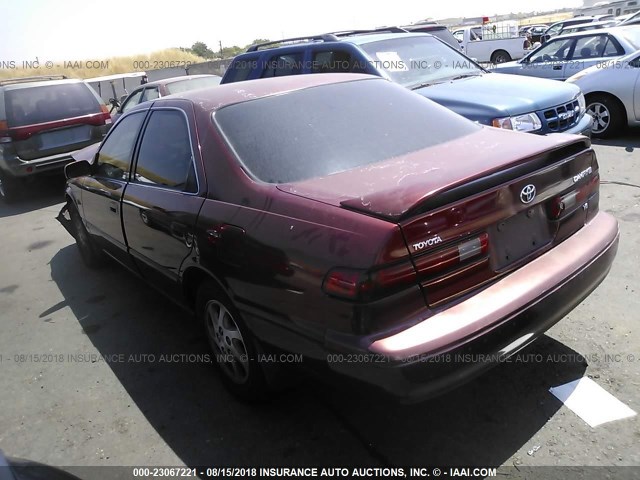 JT2BF22K5X0167863 - 1999 TOYOTA CAMRY LE/XLE 红色 照片 3