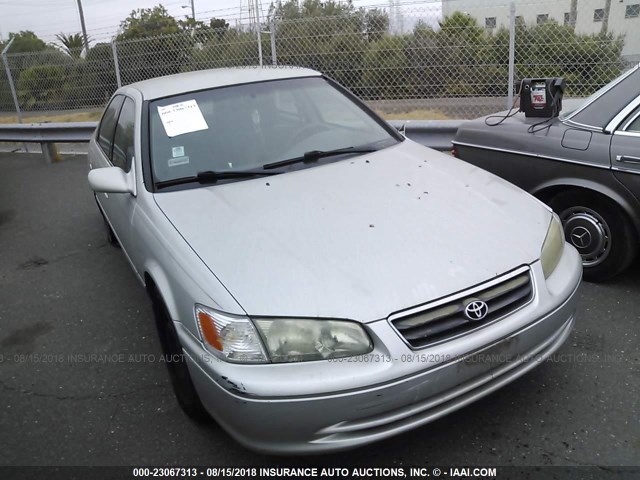 4T1BG22K51U083798 - 2001 TOYOTA CAMRY CE/LE/XLE 灰色 照片 1