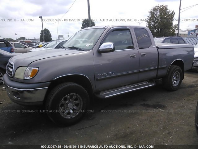 5TBRN34122S231813 - 2002 TOYOTA TUNDRA ACCESS CAB SR5 GRAY photo 2