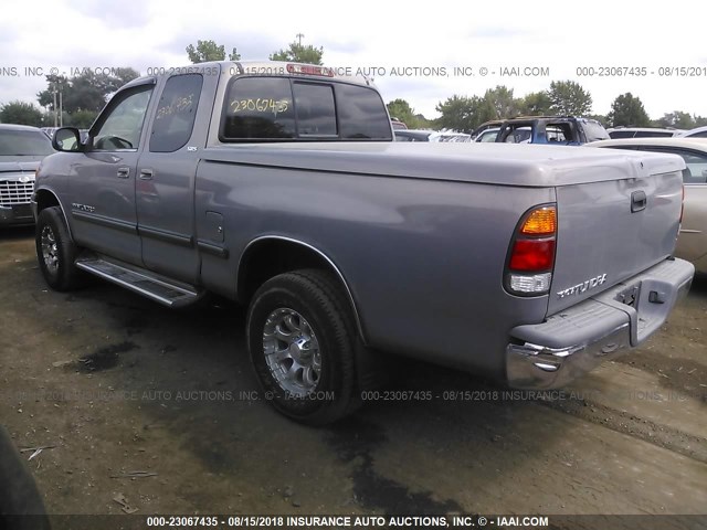 5TBRN34122S231813 - 2002 TOYOTA TUNDRA ACCESS CAB SR5 GRAY photo 3