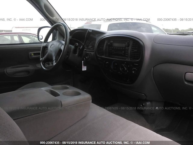 5TBRN34122S231813 - 2002 TOYOTA TUNDRA ACCESS CAB SR5 GRAY photo 5