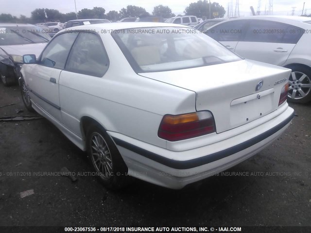 WBABF732XWEH40986 - 1998 BMW 323 IS WHITE photo 3