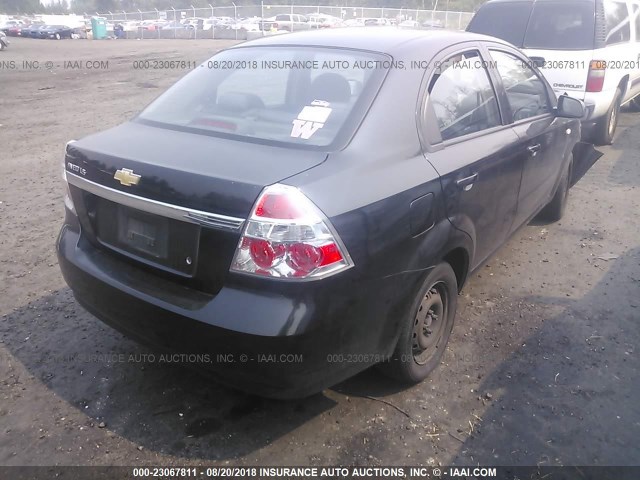 KL1TD56627B058286 - 2007 CHEVROLET AVEO LS BLACK photo 4