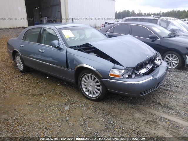 1LNHM81W14Y606581 - 2004 LINCOLN TOWN CAR EXECUTIVE/SIGNATURE ლურჯი ფოტო 1