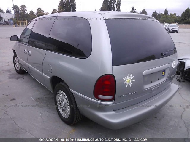 1C4GP54L6TB226323 - 1996 CHRYSLER TOWN & COUNTRY  CREAM photo 3