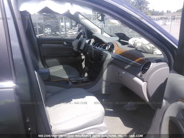 5GAKRBED3BJ168610 - 2011 BUICK ENCLAVE CXL 灰色 照片 5