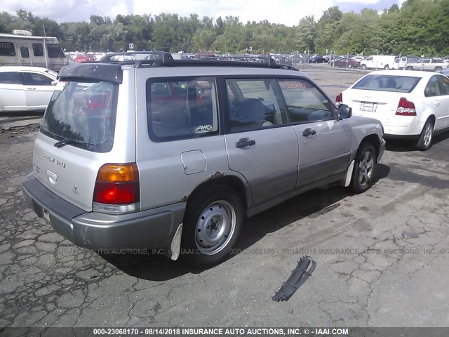 JF1SF6550XH739935 - 1999 SUBARU FORESTER S/S LIMITED SILVER photo 4