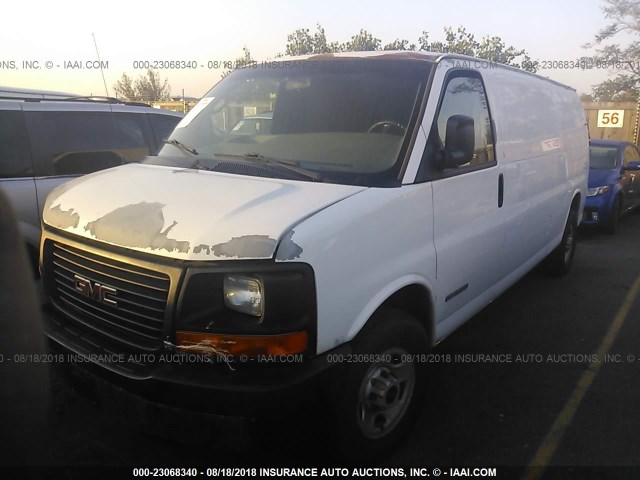 1GTGG29V261136136 - 2006 GMC SAVANA G2500 WHITE photo 2