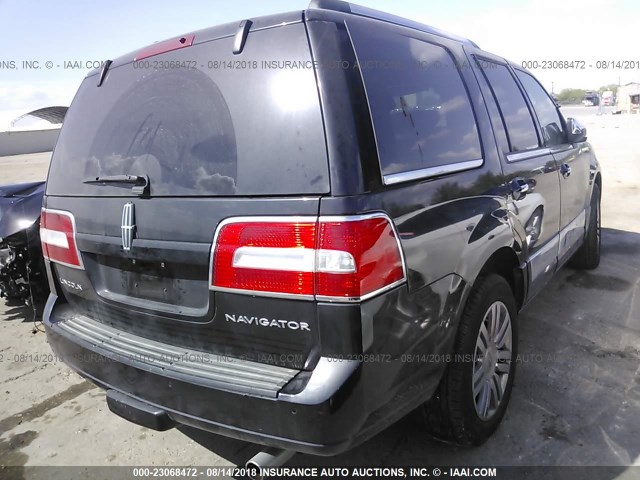 5LMJJ2J50AEJ02466 - 2010 LINCOLN NAVIGATOR BLACK photo 4
