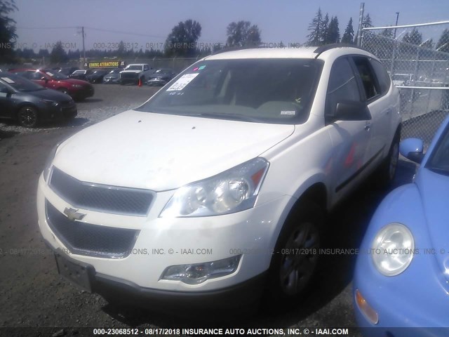 1GNLREED7AJ213493 - 2010 CHEVROLET TRAVERSE LS WHITE photo 2