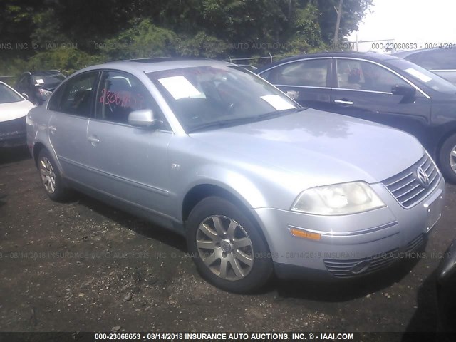 WVWPD63B02P449286 - 2002 VOLKSWAGEN PASSAT GLS SILVER photo 1