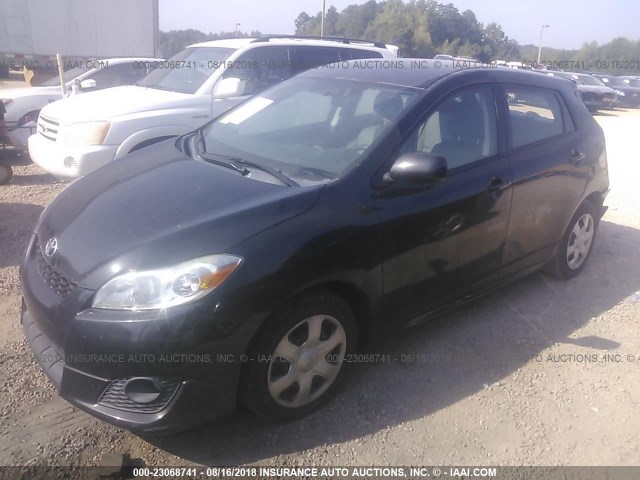 2T1KU4EE2AC464097 - 2010 TOYOTA COROLLA MATRIX  BLACK photo 2