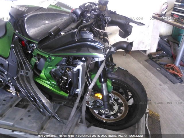 JKBZXNJ18JA005052 - 2018 KAWASAKI ZX1400 J GREEN photo 5