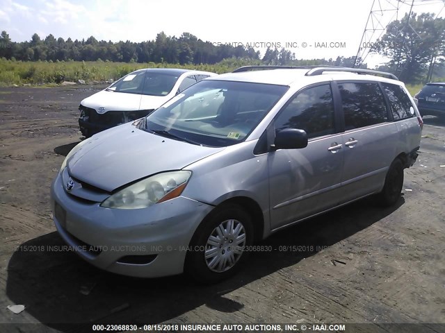 5TDZA23CX6S463789 - 2006 TOYOTA SIENNA CE/LE SILVER photo 2