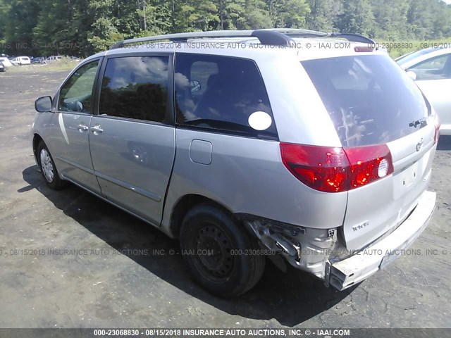 5TDZA23CX6S463789 - 2006 TOYOTA SIENNA CE/LE SILVER photo 3