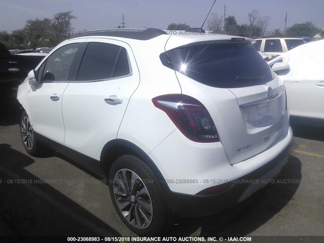 KL4CJBSB3HB030351 - 2017 BUICK ENCORE PREFERRED II WHITE photo 3