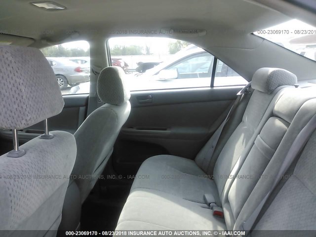 4T1BE32K43U720775 - 2003 TOYOTA CAMRY LE/XLE/SE 银色 照片 8