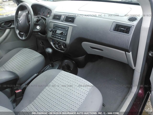1FAHP34NX7W113411 - 2007 FORD FOCUS ZX4/S/SE/SES მუქწითელი ფოტო 5