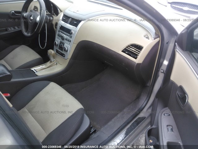 1G1ZG57B18F199570 - 2008 CHEVROLET MALIBU LS GOLD photo 5