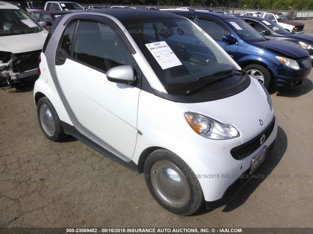 WMEEJ3BA1DK659291 - 2013 SMART FORTWO PURE/PASSION WHITE photo 1