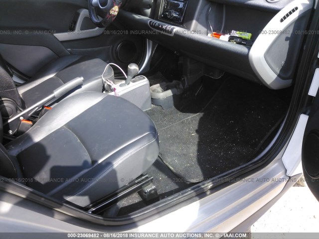 WMEEJ3BA1DK659291 - 2013 SMART FORTWO PURE/PASSION WHITE photo 5