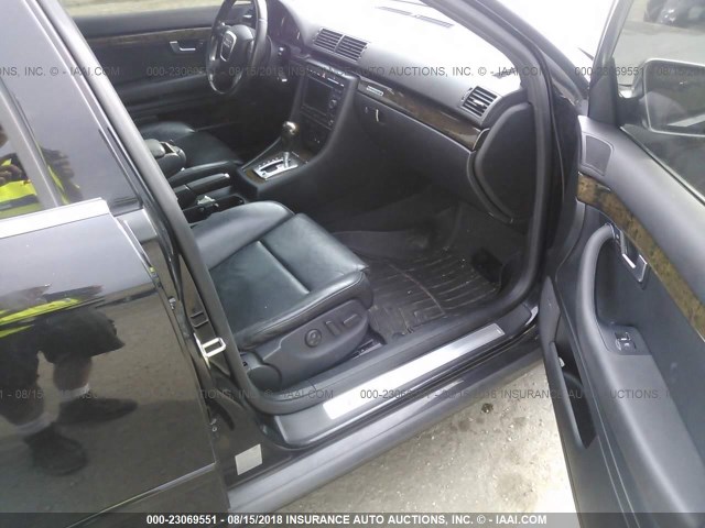 WAUGL78E57A129481 - 2007 AUDI NEW S4 QUATTRO BLACK photo 5