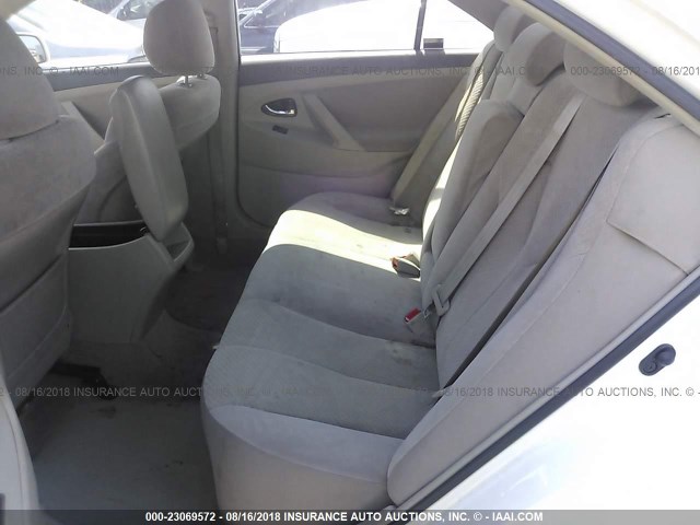 4T4BE46K77R005338 - 2007 TOYOTA CAMRY NEW GENERAT CE/LE/XLE/SE WHITE photo 8