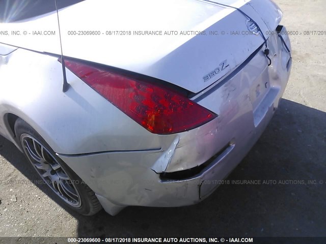 JN1BZ36A87M650748 - 2007 NISSAN 350Z ROADSTER SILVER photo 6