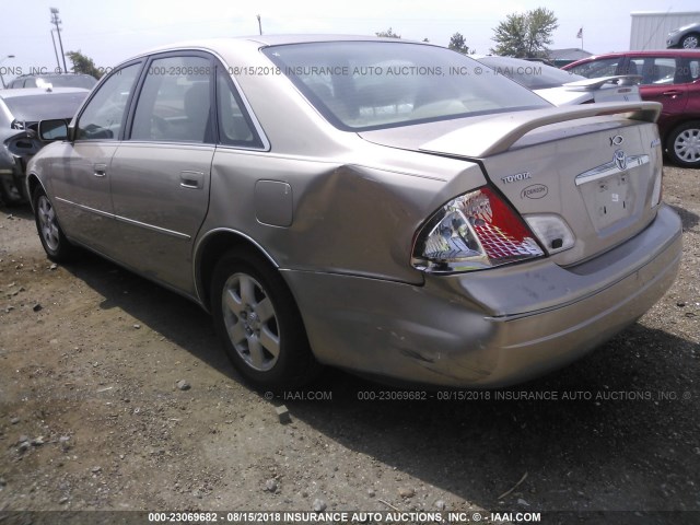 4T1BF28B22U239453 - 2002 TOYOTA AVALON XL/XLS GOLD photo 3